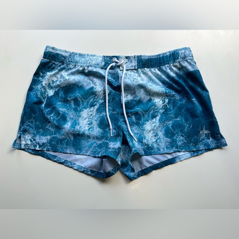 Guy Harvey Women’s Shorts NWOT